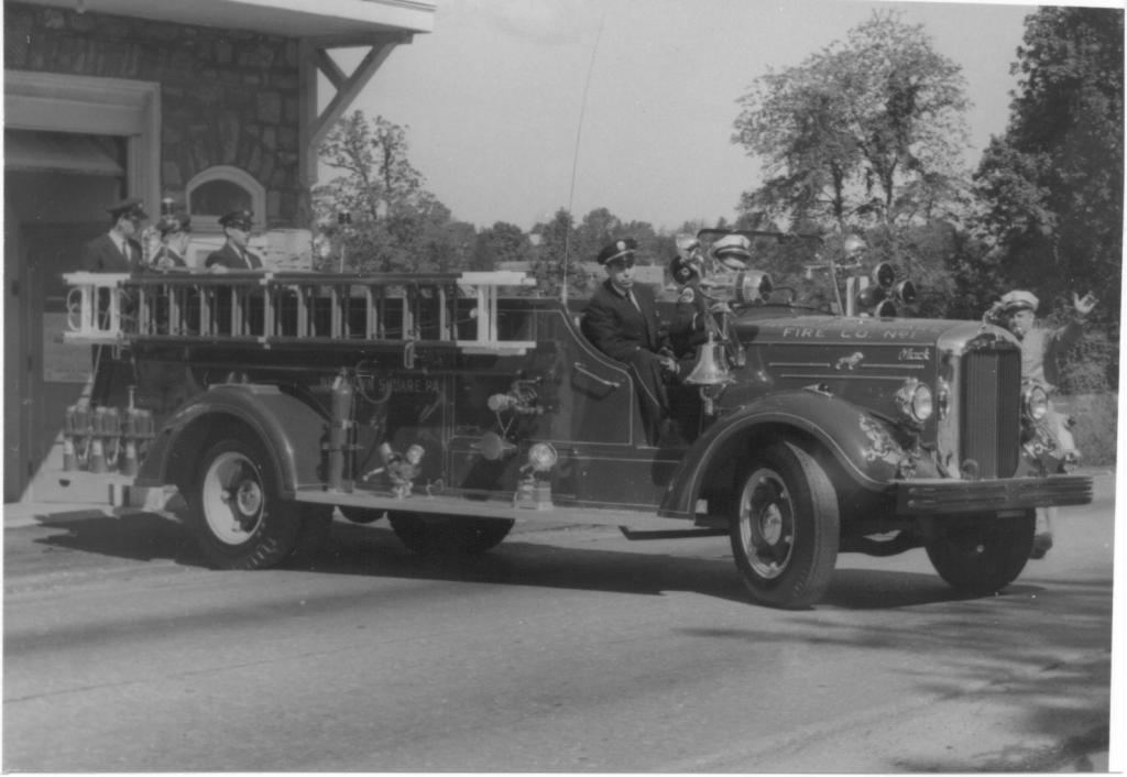 1951 Mack/Hale